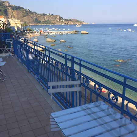 アパート A Due Passi... *